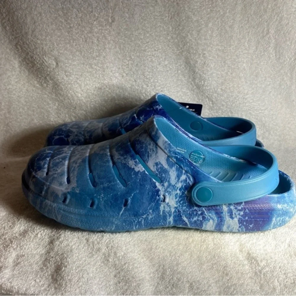 Discovery Week‎ Shoes Sandals Mens Size 12 Water Rugged Shark Blue Slip On NEW